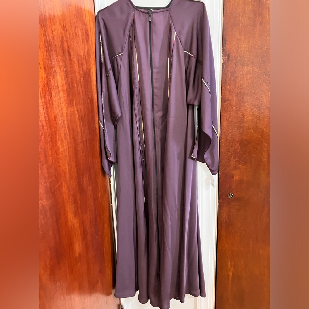 Dark Purple Lined gold Eid Abaya Zip up